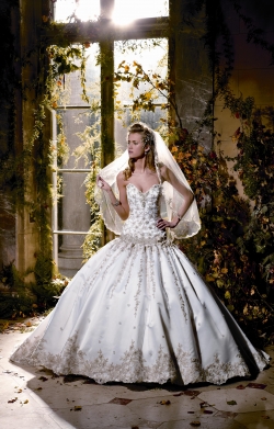 eve of milady ball gown
