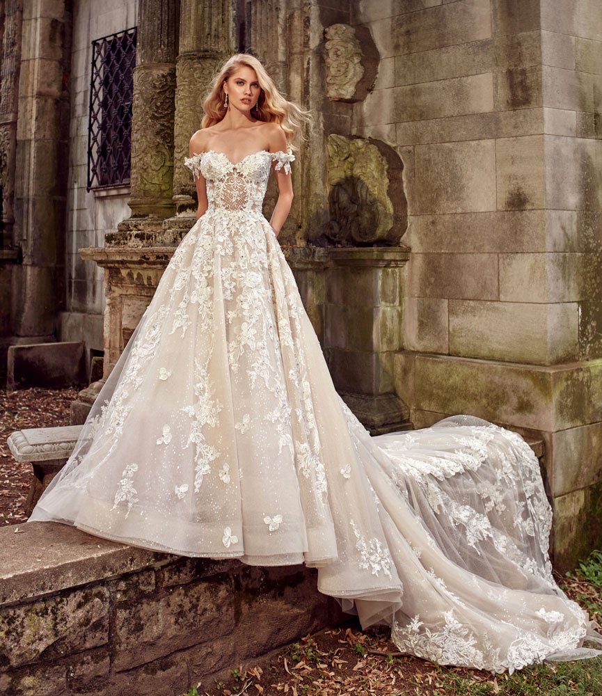 8 Favorite Wedding Gown At Bridal Reflections Via Grace Ormonde Wedding Style Bridal Reflections 9772
